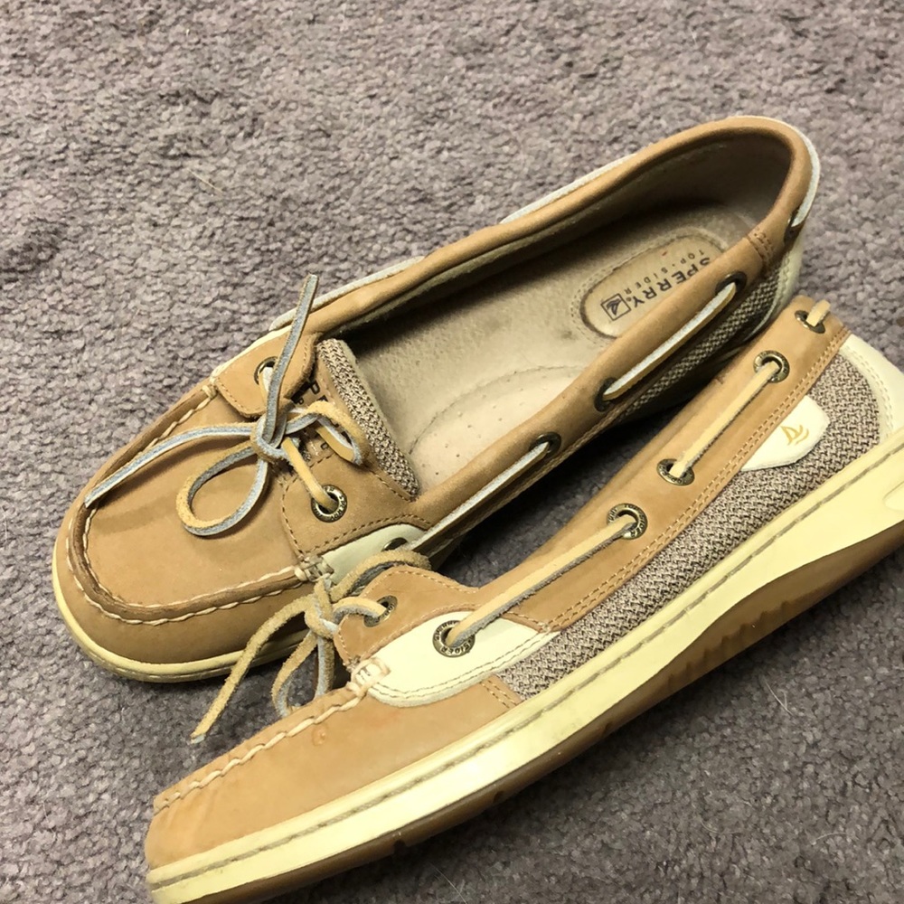 SPERRYS women’s